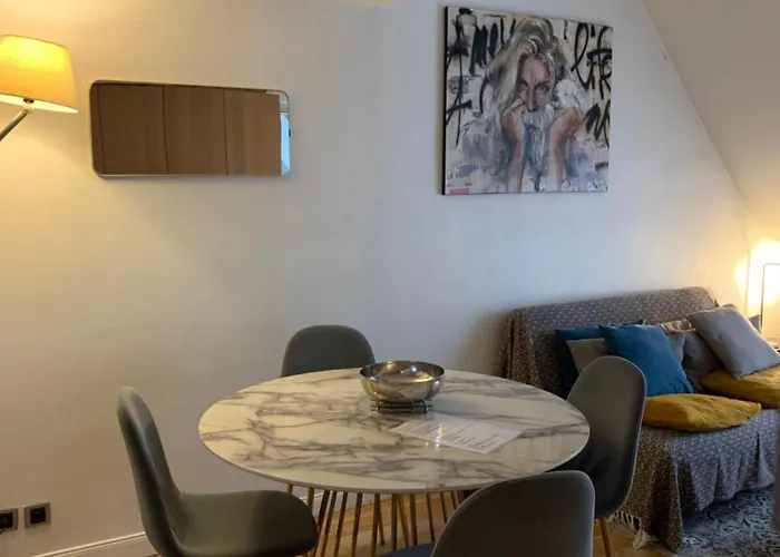 Apartamento Confort à Paris, 8ème, Galerie Lafayette, Louvre, Champs Elysée *
